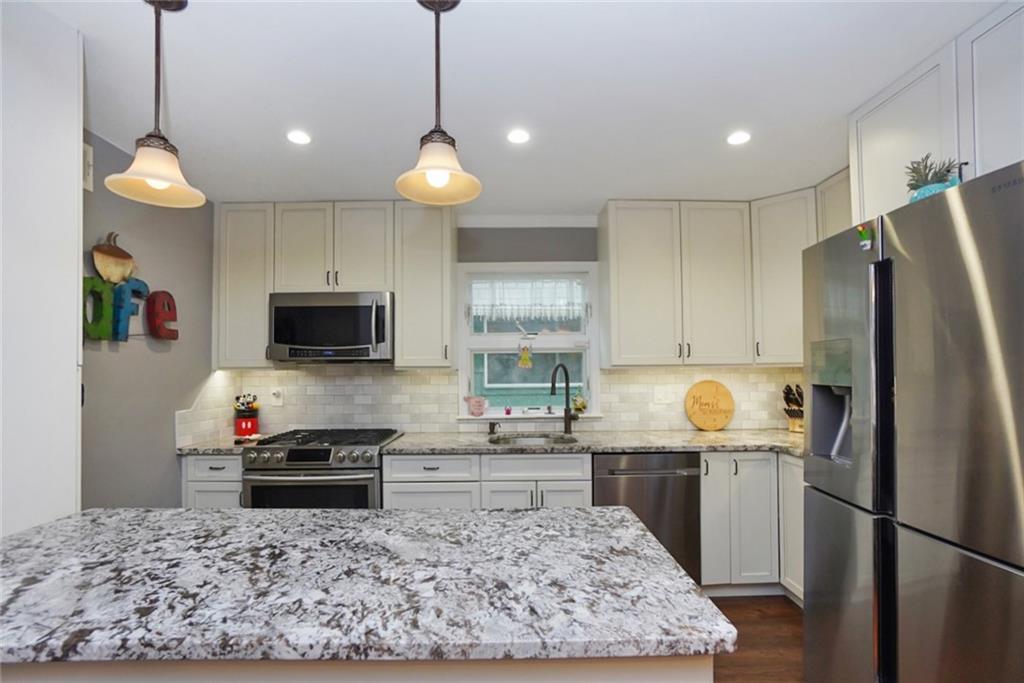 1416 80th Dyker Heights 11228 New York photo